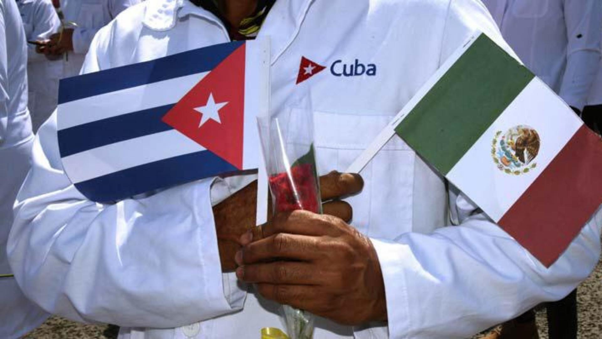 El engaño: médicos cubanos resolviendo la crisis de salud en México