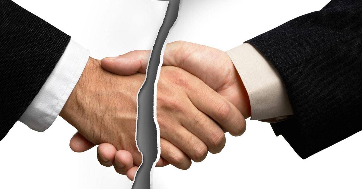 Ruptura Diplomática: Lanzando la piedra y escondiendo la mano